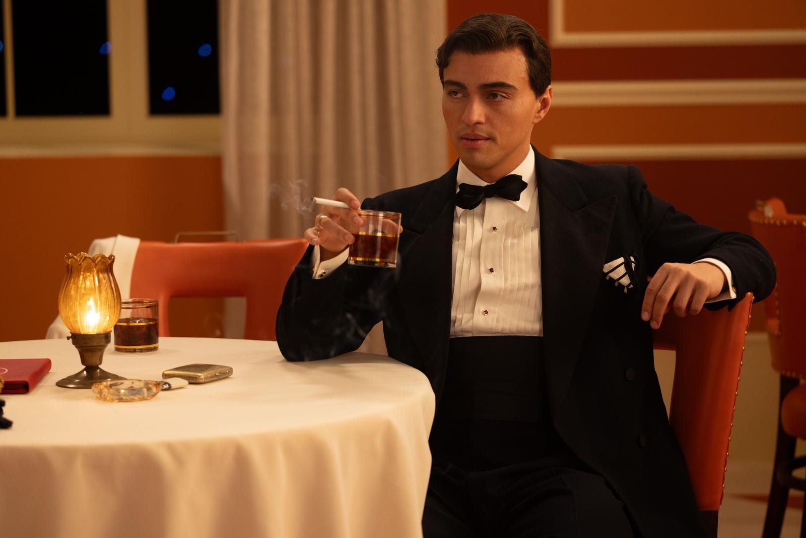 Tonatiuh spins a web in the Windy City for Kiss of the Spider Woman