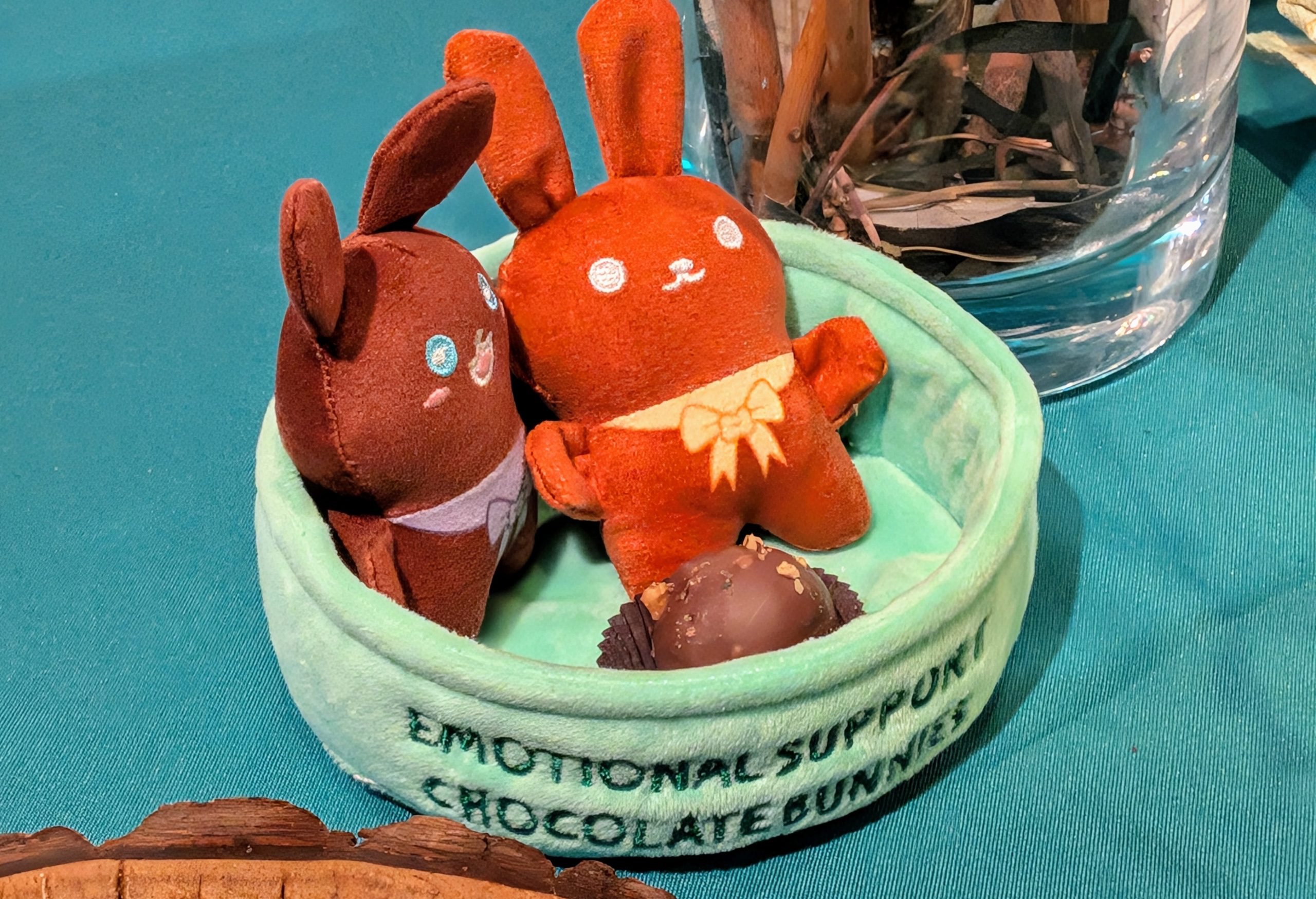 SAVOR Dance divas, hidden gem in Lake View, ‘Spotlight’ drag brunch, Chicago Fire launch