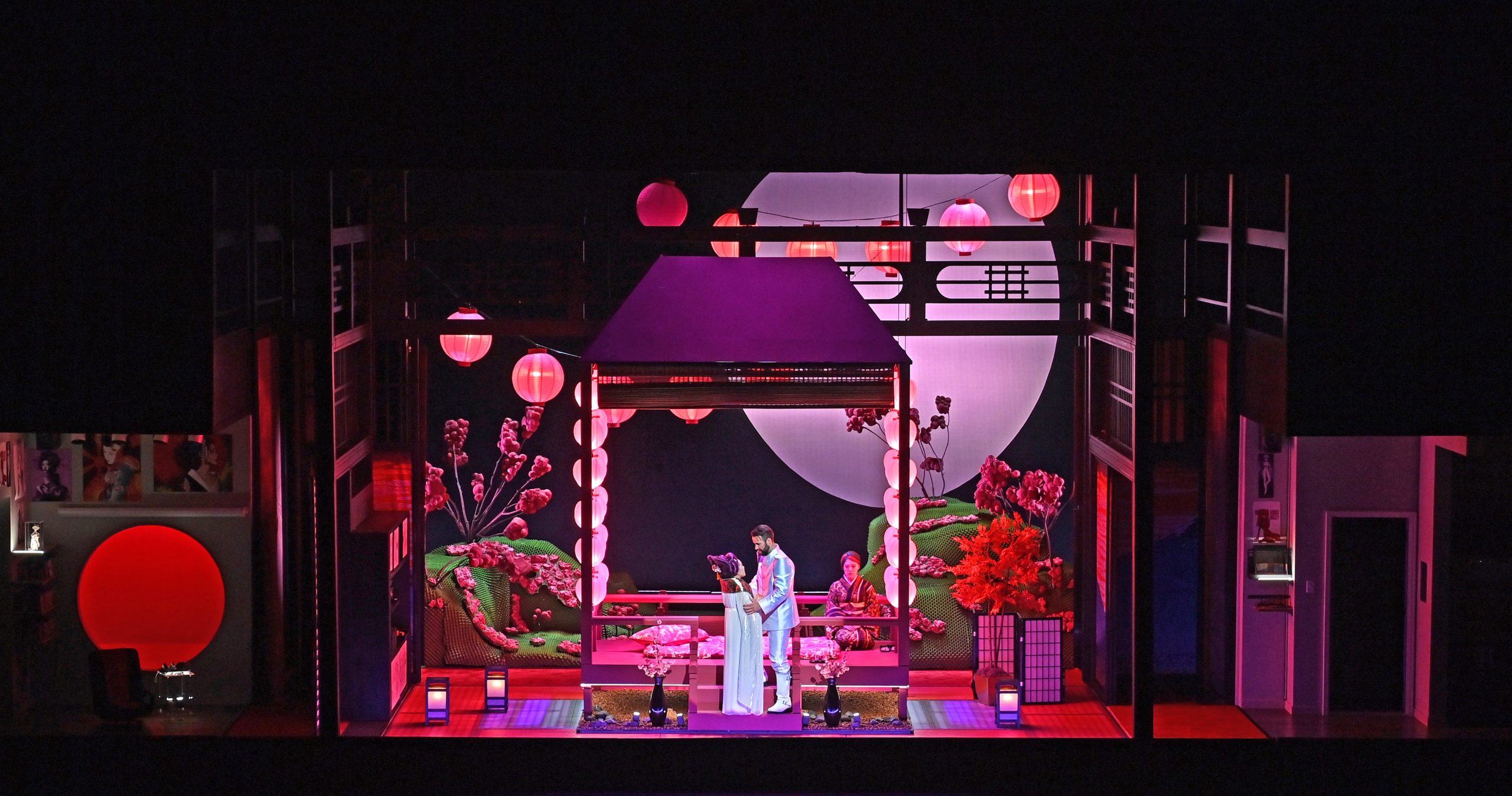 OPERA East-West fantasy: Virtual reality frames ‘Madama Butterfly’ at Lyric Opera of Chicago