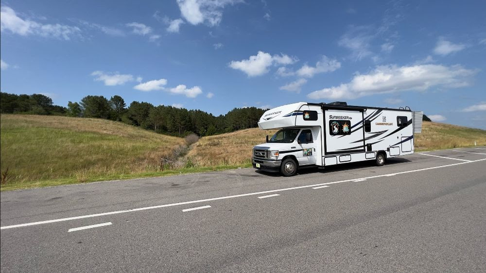 ‘Caravan of Hope’ to offer LGBTQ+ Chicagoans free legal assistance March 25